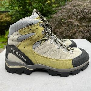 Scarpa ZG Comfort Fit Hiking Boots – Women’s Size 8 – Vibram Sole – Gently Used